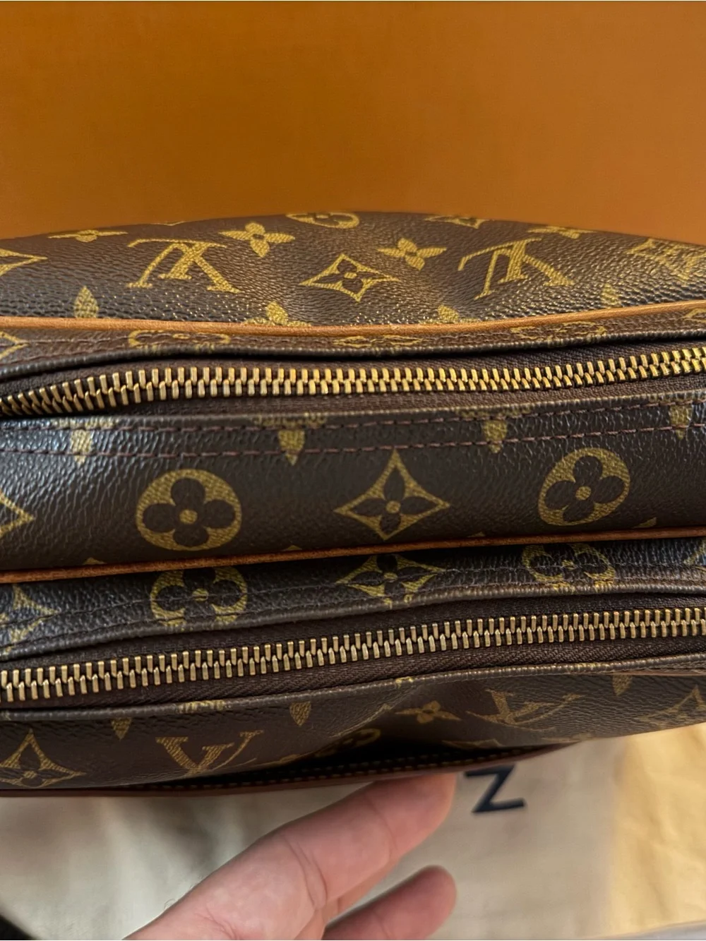 Louis Vuitton Reporter PM